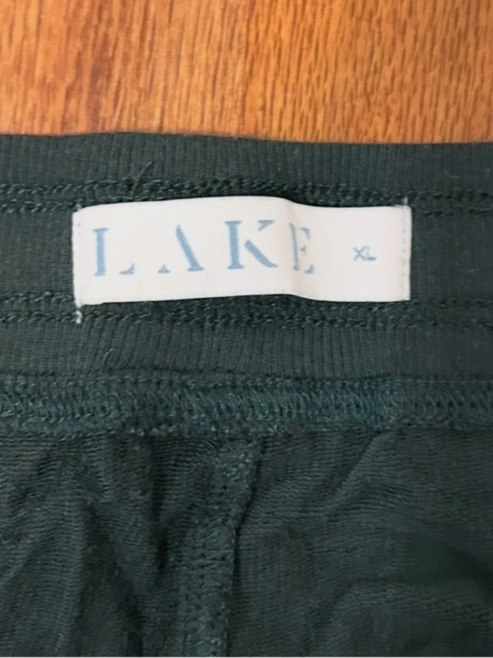LAKE black wide